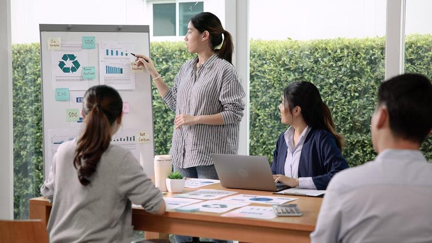 Track & Reduce Carbon Footprint